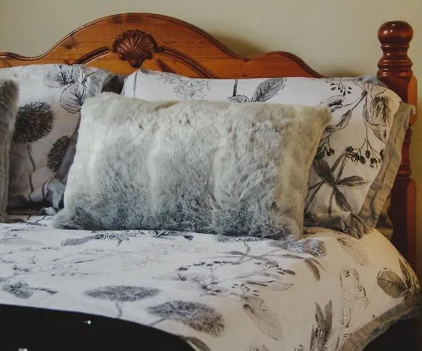 Corby House Сasa de vacaciones Ardara